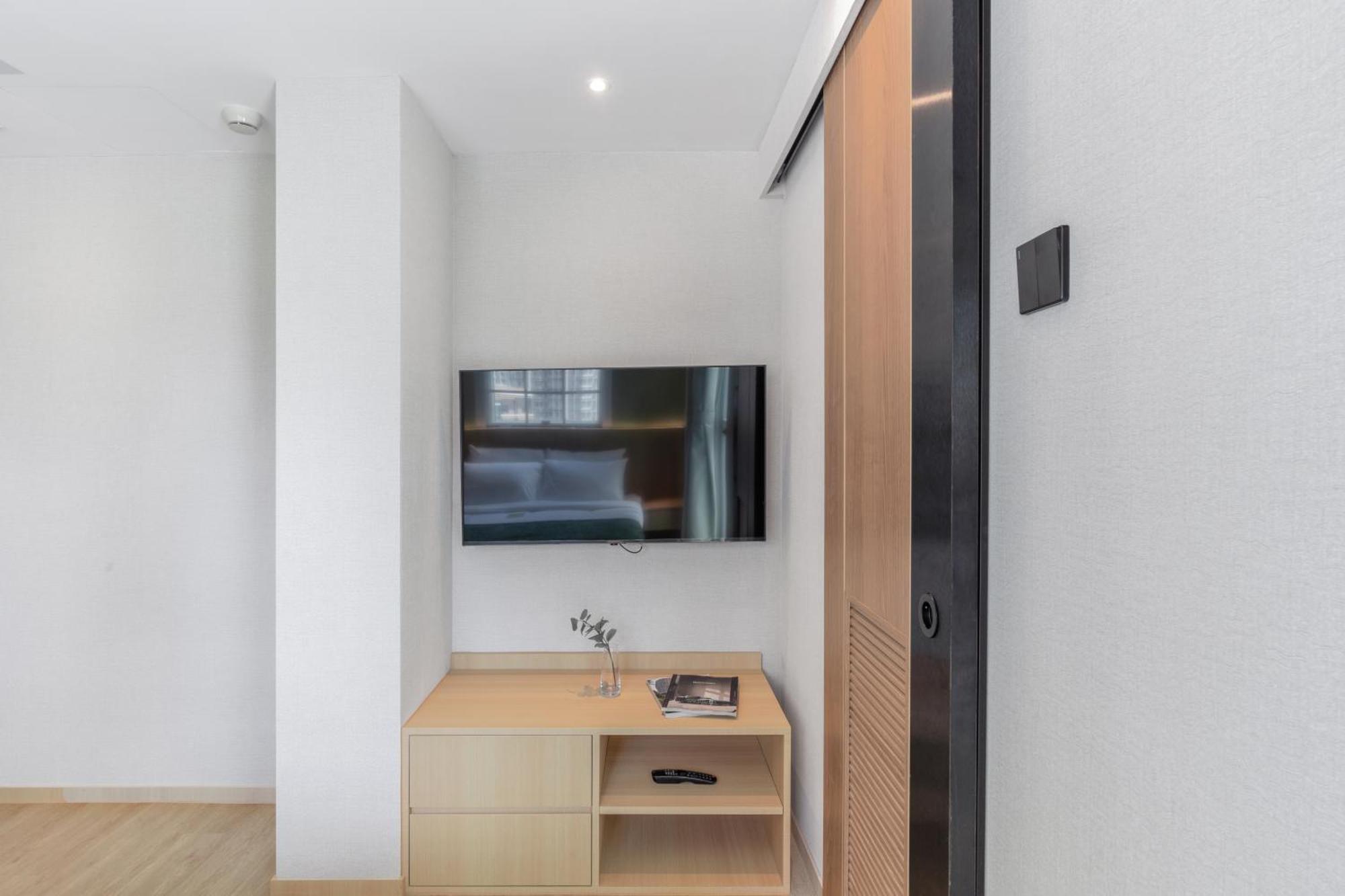 Urbanwood Hung Hom Hotel Hong Kong Exterior foto